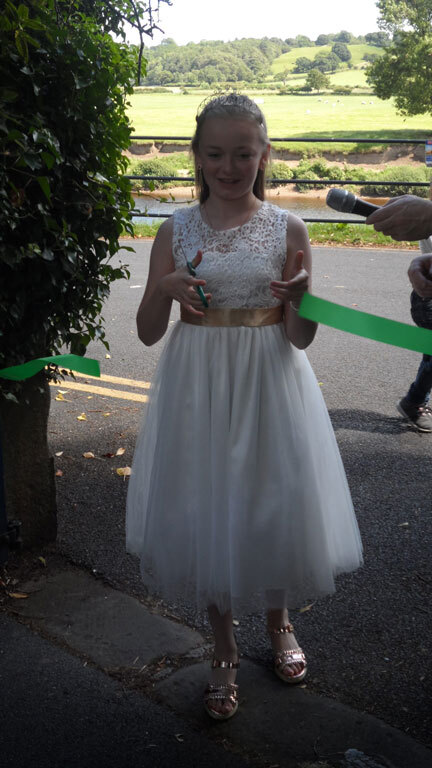 Field Day Queen opens Village Garden Party 2017